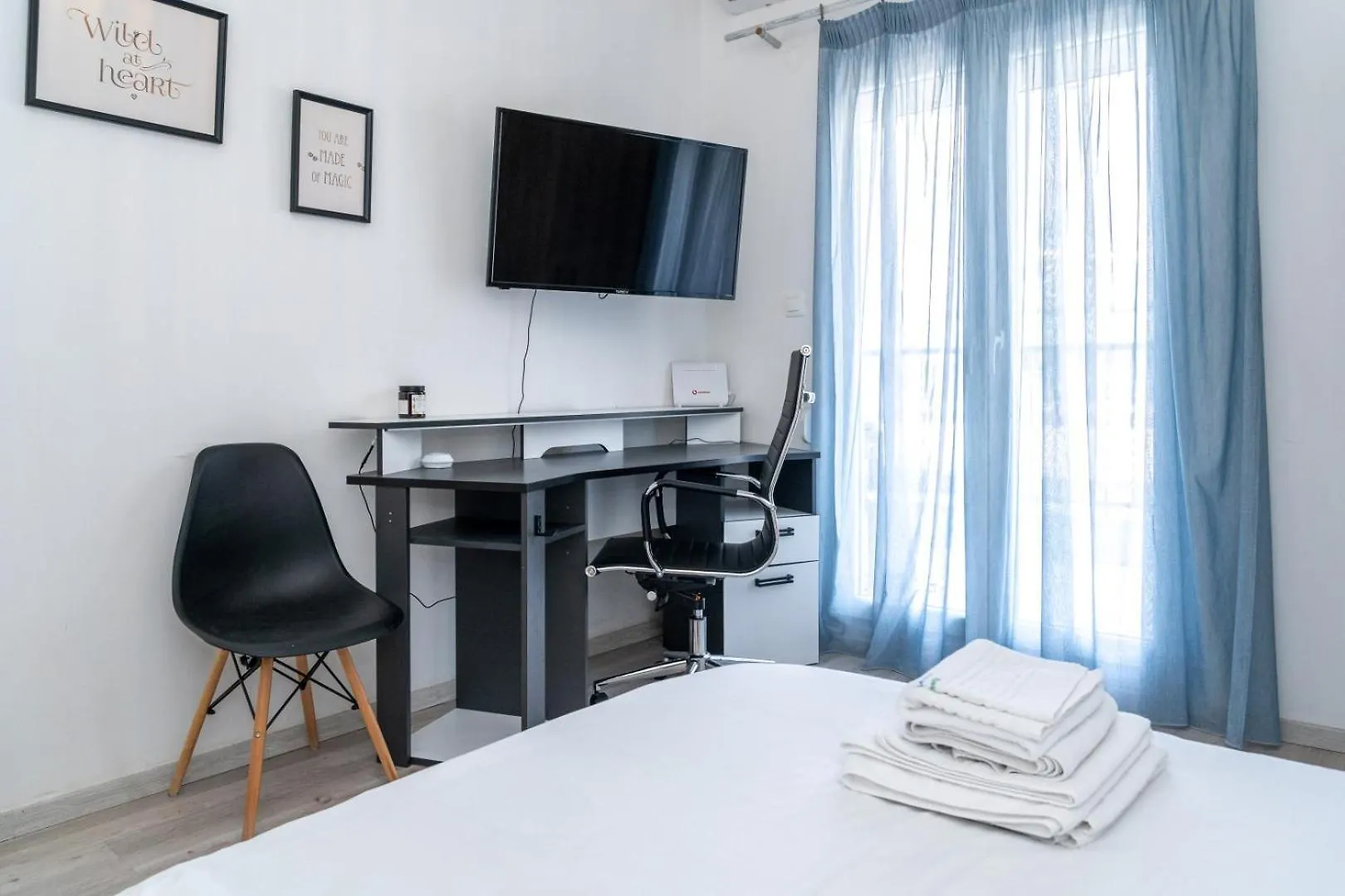 Kosmos Service Apartment Near Turkish Consulat And Saint Dimitrious Church With Additional Cost Parking Thessaloniki
