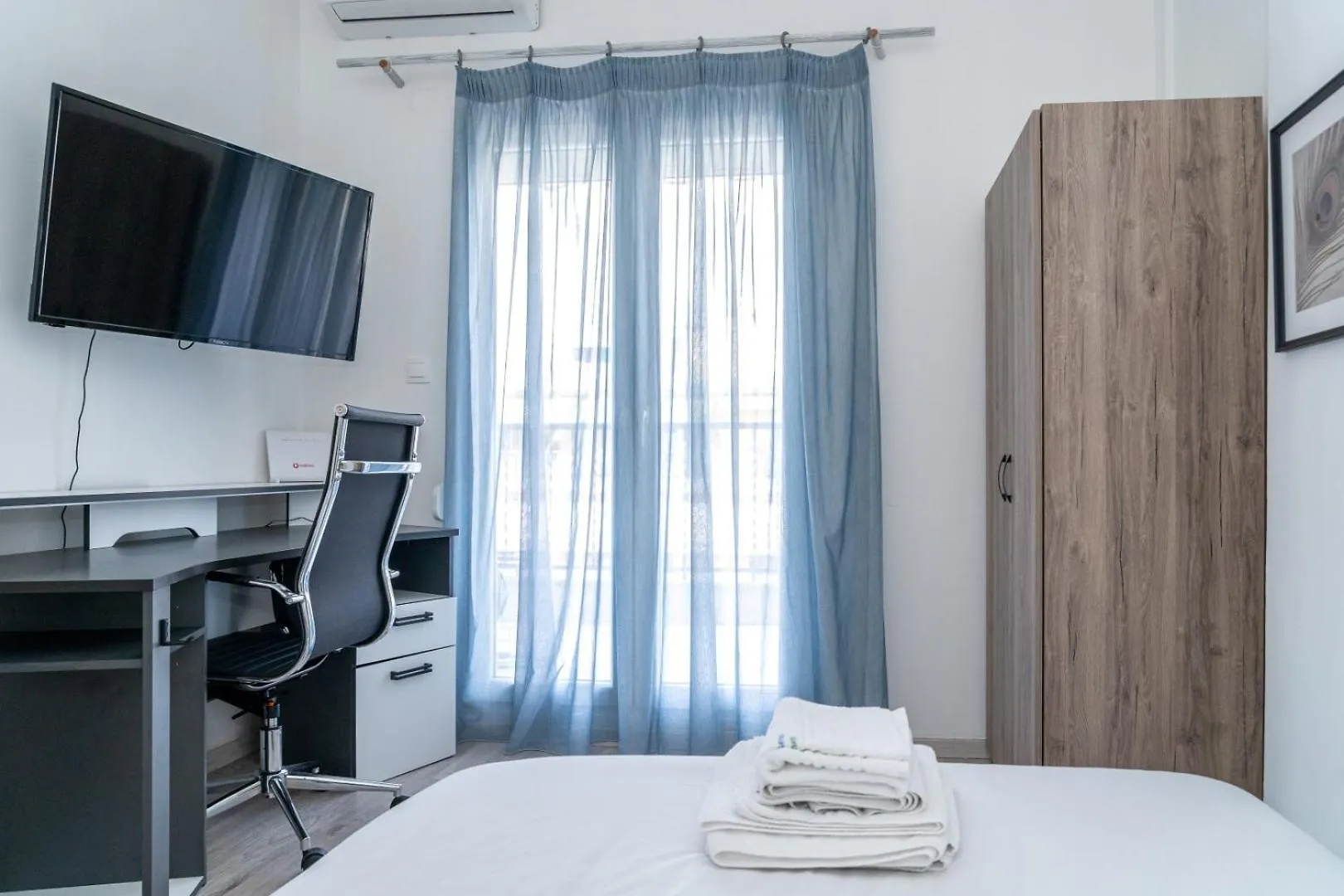 Kosmos Service Apartment Near Turkish Consulat And Saint Dimitrious Church With Additional Cost Parking Thessaloniki