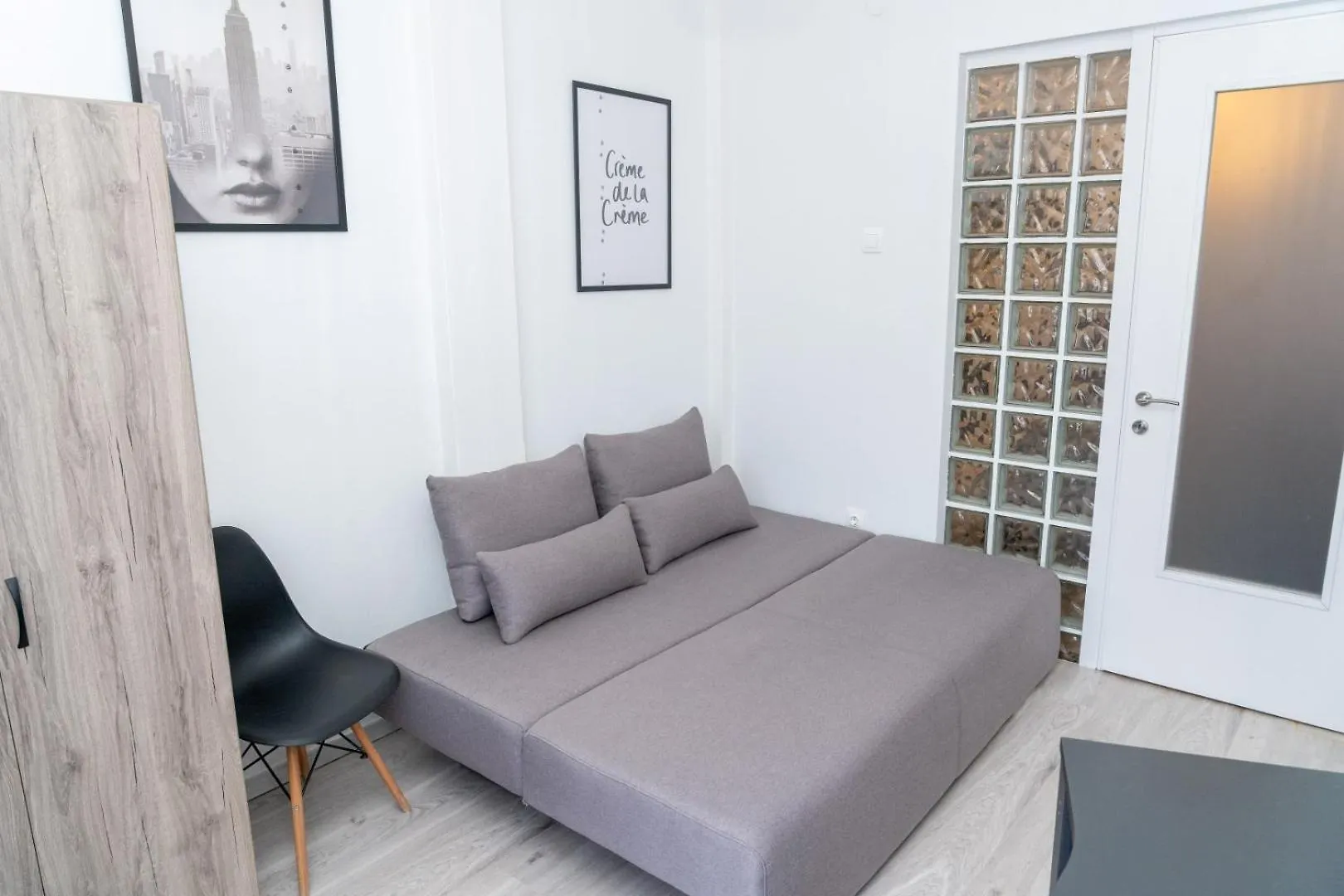 Kosmos Service Apartment Near Turkish Consulat And Saint Dimitrious Church With Additional Cost Parking Thessaloniki