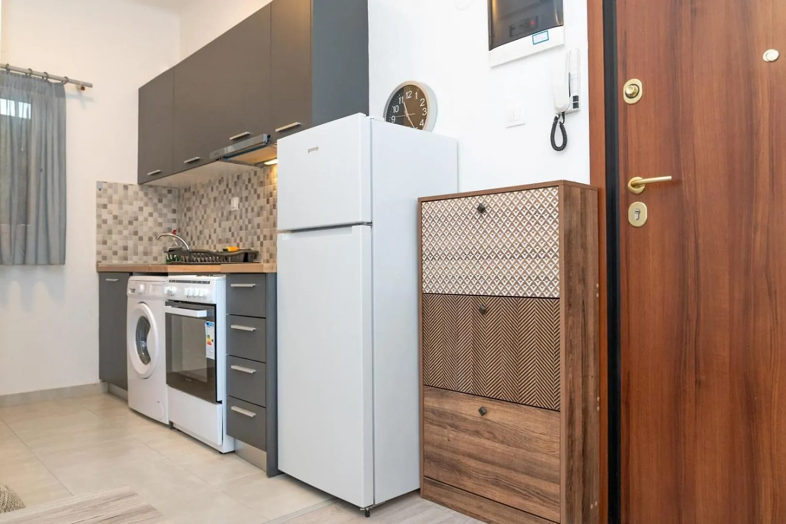 Kosmos Service Apartment Near Turkish Consulat And Saint Dimitrious Church With Additional Cost Parking Thessaloniki 0*,