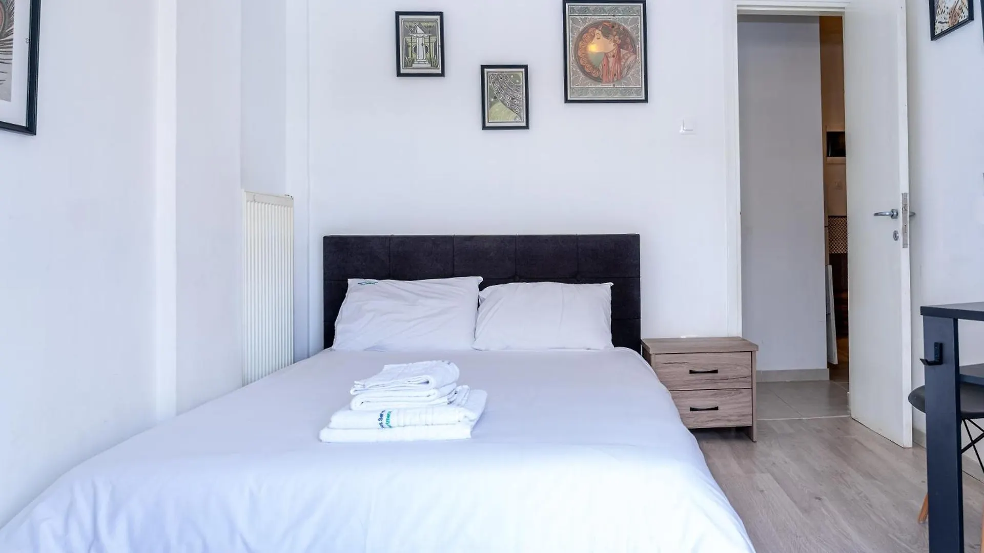Kosmos Service Apartment Near Turkish Consulat And Saint Dimitrious Church With Additional Cost Parking Thessaloniki