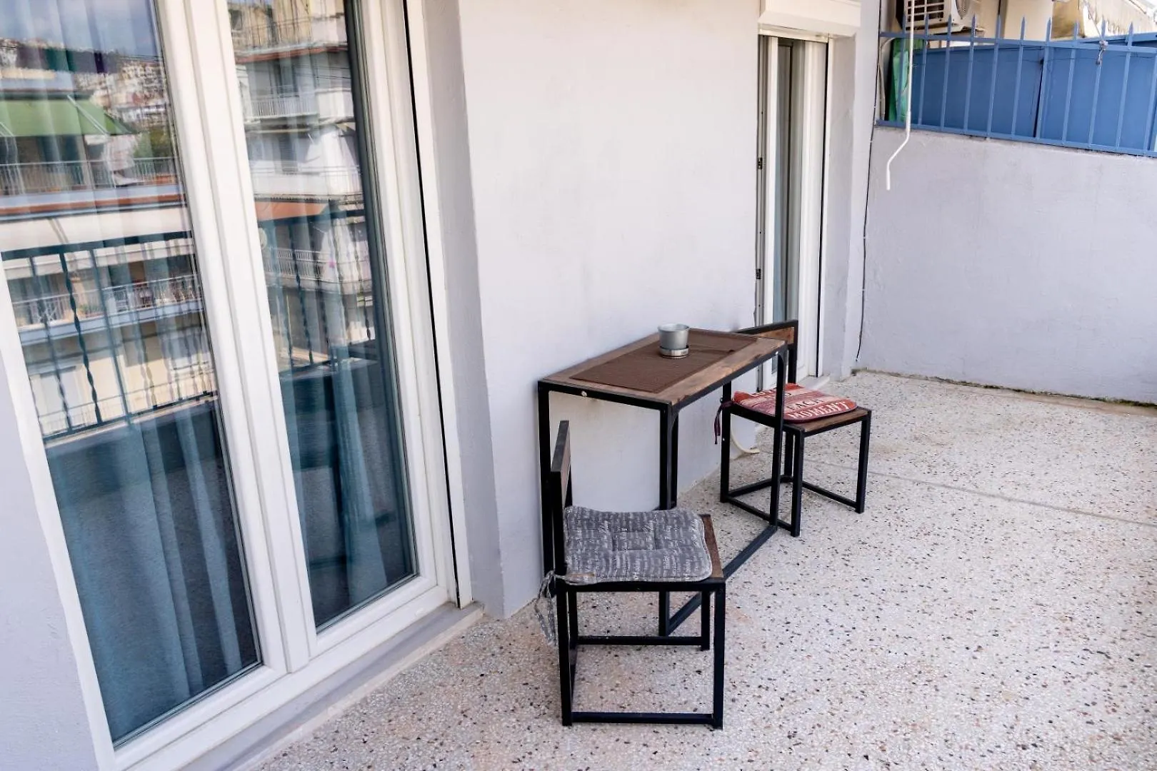 Kosmos Service Apartment Near Turkish Consulat And Saint Dimitrious Church With Additional Cost Parking Thessaloniki